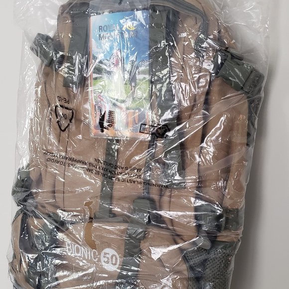 ROYAL MOUNTAIN Waterproof Hiking Climbing Backpack - Picture 4 of 4